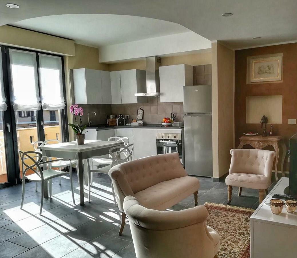 Elga'S Apartment - Your Charming Stay On Lake Orta بيتيناسكو المظهر الخارجي الصورة